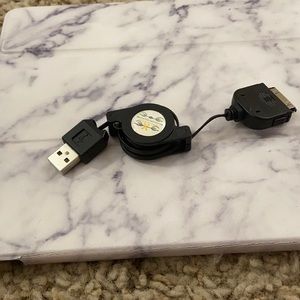 Old iPad expandable charger